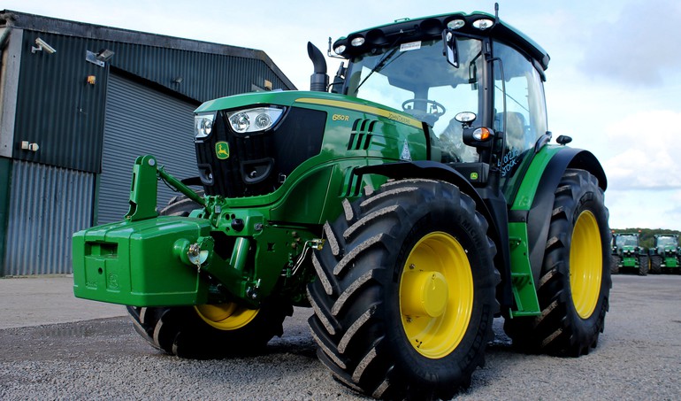 Chip tuning ciągników i maszyn rolniczych - czy traktor też może być po chipie?