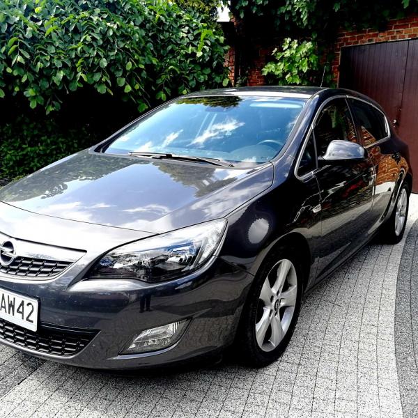 Opel Astra J 1.7CDTi 110 KM 260 Nm